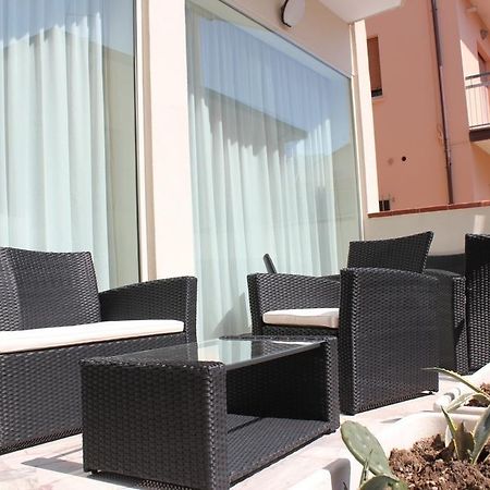 Hotel Marina Rímini Exterior foto