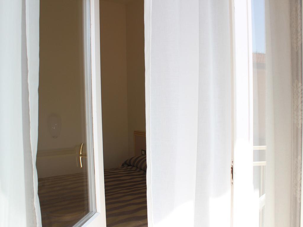 Hotel Marina Rímini Habitación foto