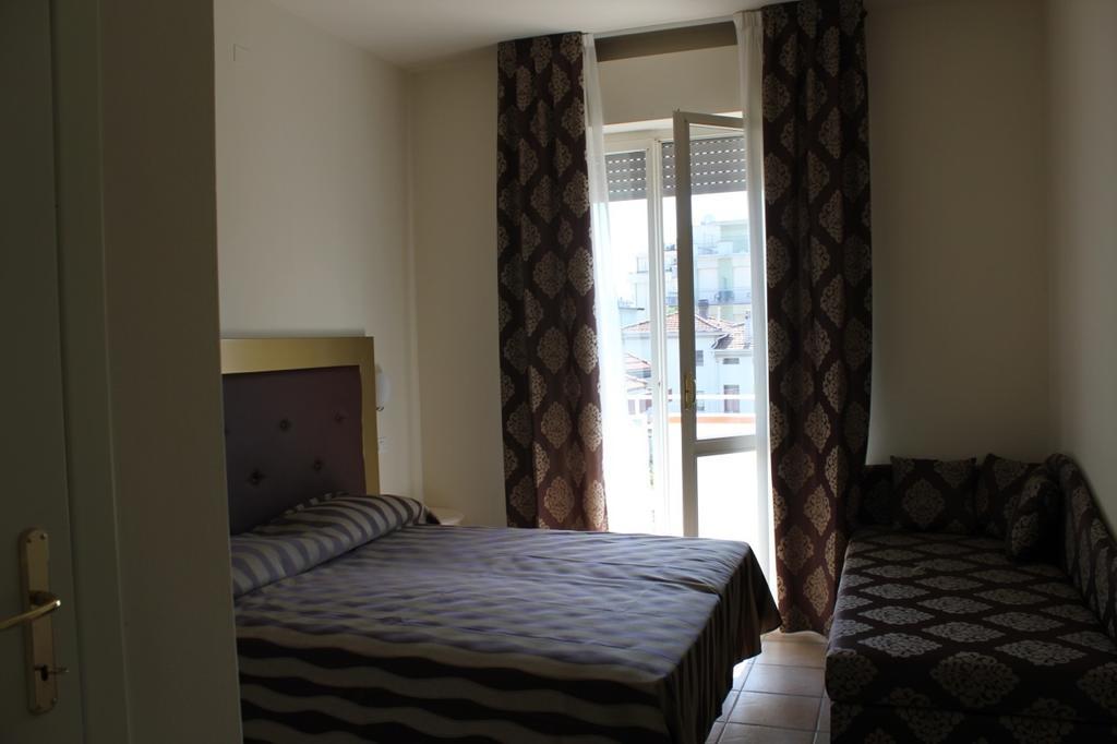 Hotel Marina Rímini Habitación foto